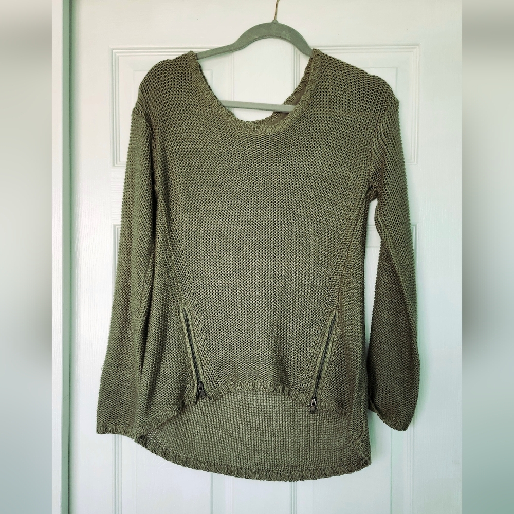 Quinn Sage Green Crew Neck Sweater